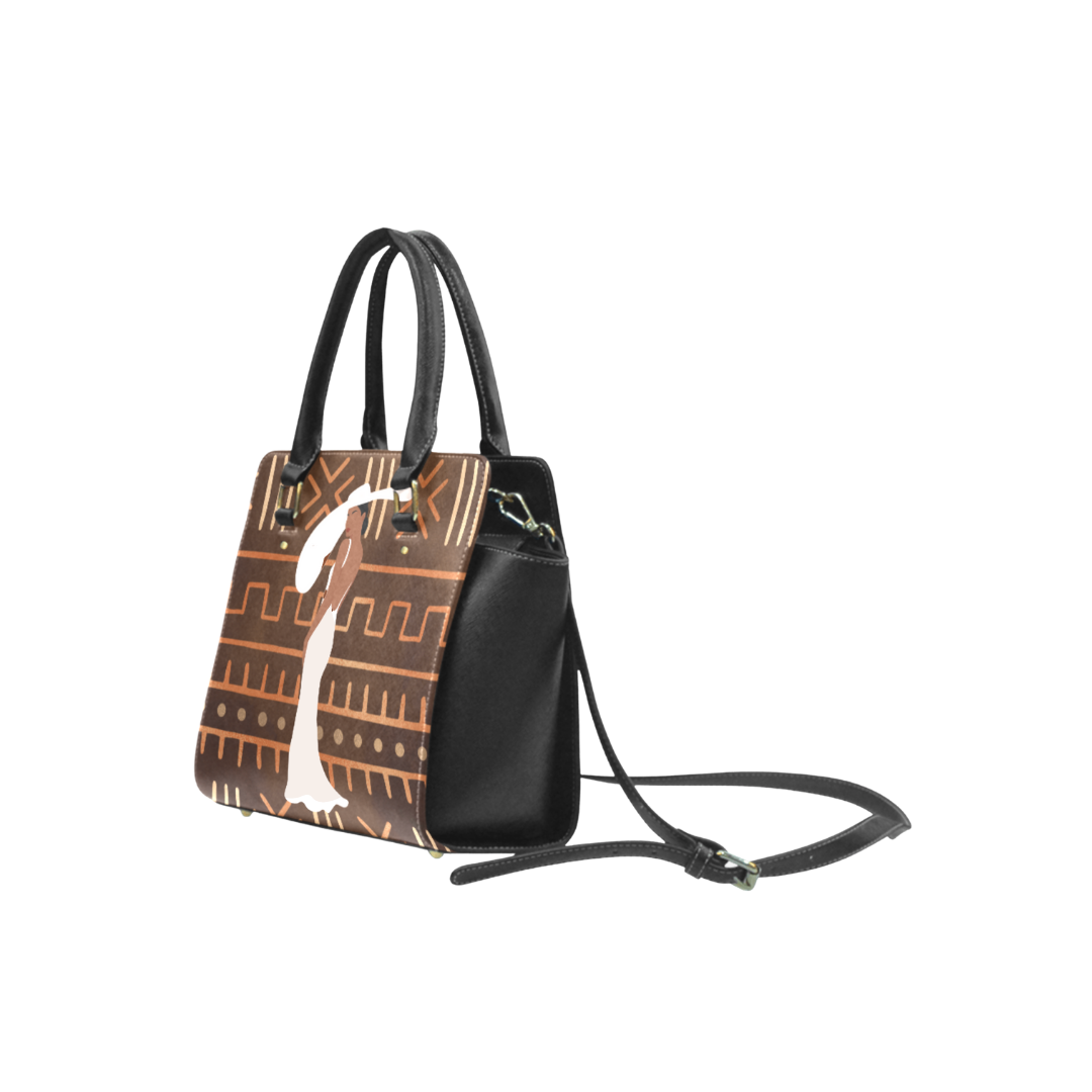 Lady in White Classic Shoulder Handbag